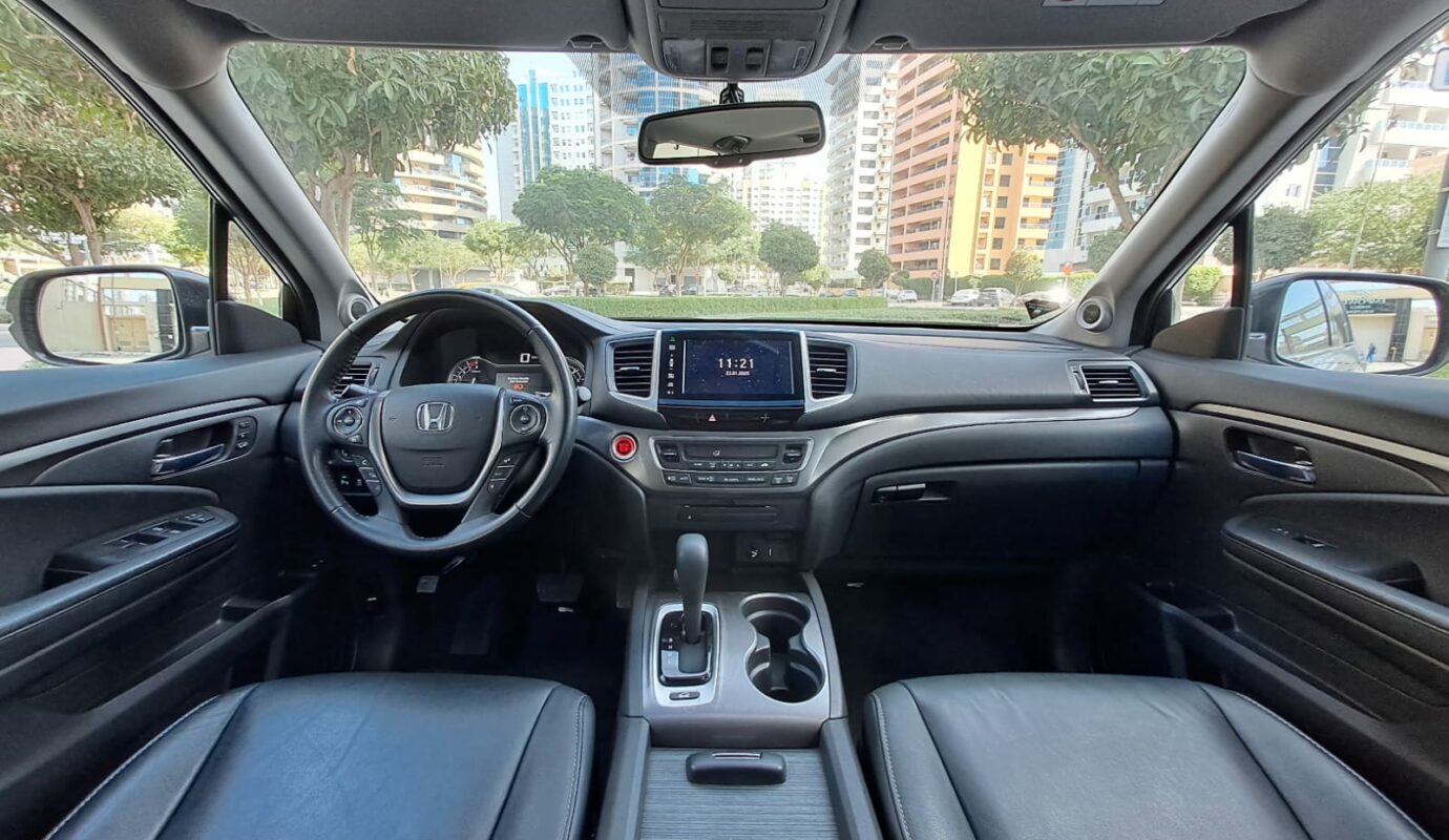 AED 1200/Month I Flexible Downpayment I Honda Pilot I One Owner GCC Specs