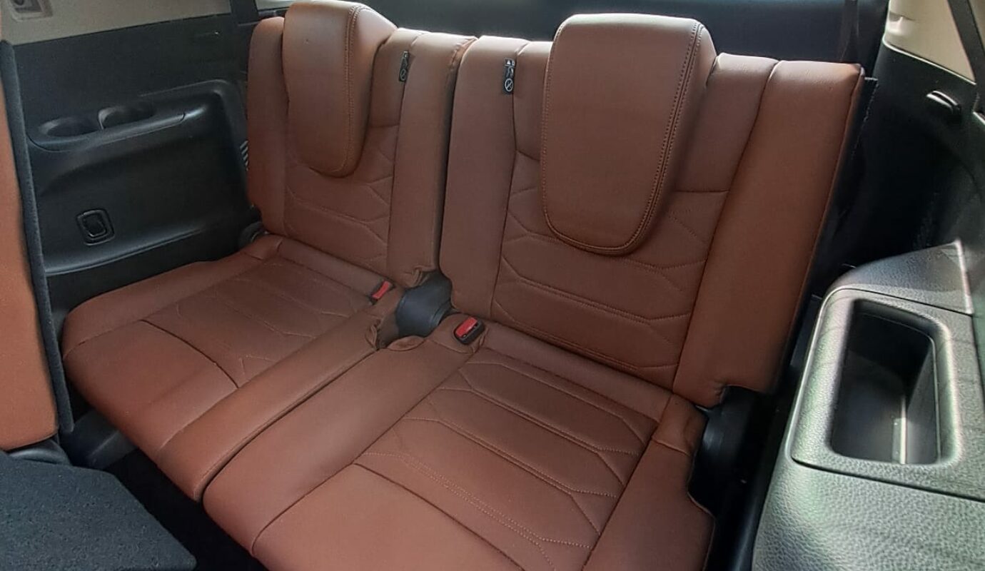 *PLATINUM EDITION* NISSAN XTRAIL I FULL AGENCY SERVICE HISTORY I GCC SPECS