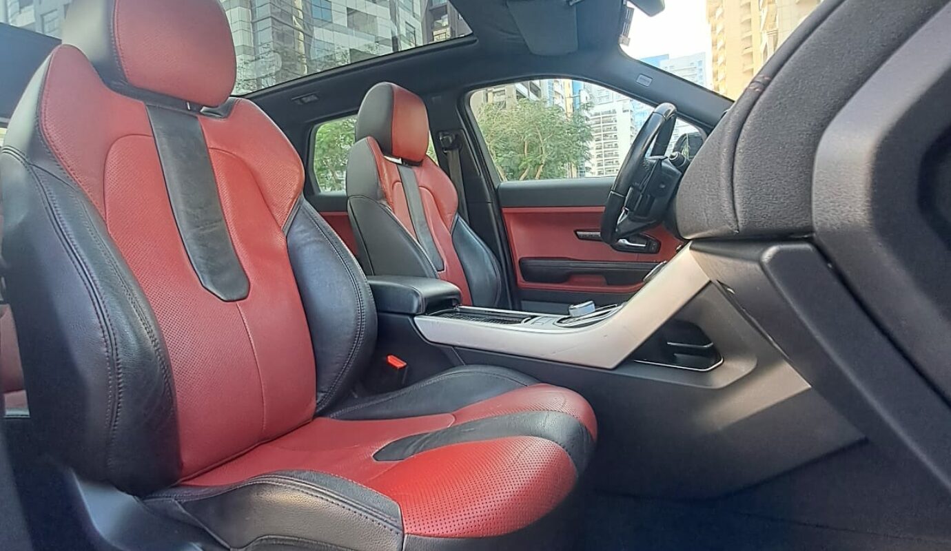 CLEAN RANGE ROVER EVOQUE I GCC SPECS I FULL AGENCY SERVICE HISTORY