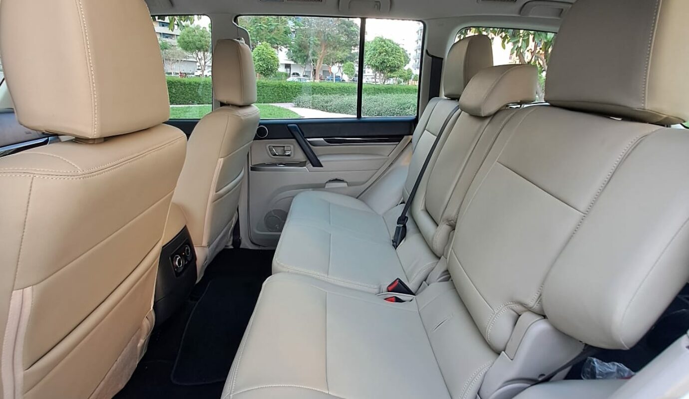 AED 940/Month I Flexible Downpayment I Mitsubishi Pajero I GCC SPECS