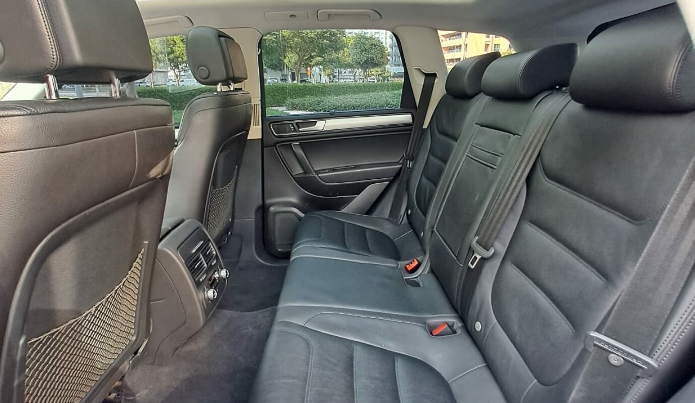 VW Touareg R-Line Edition I GCC Specs