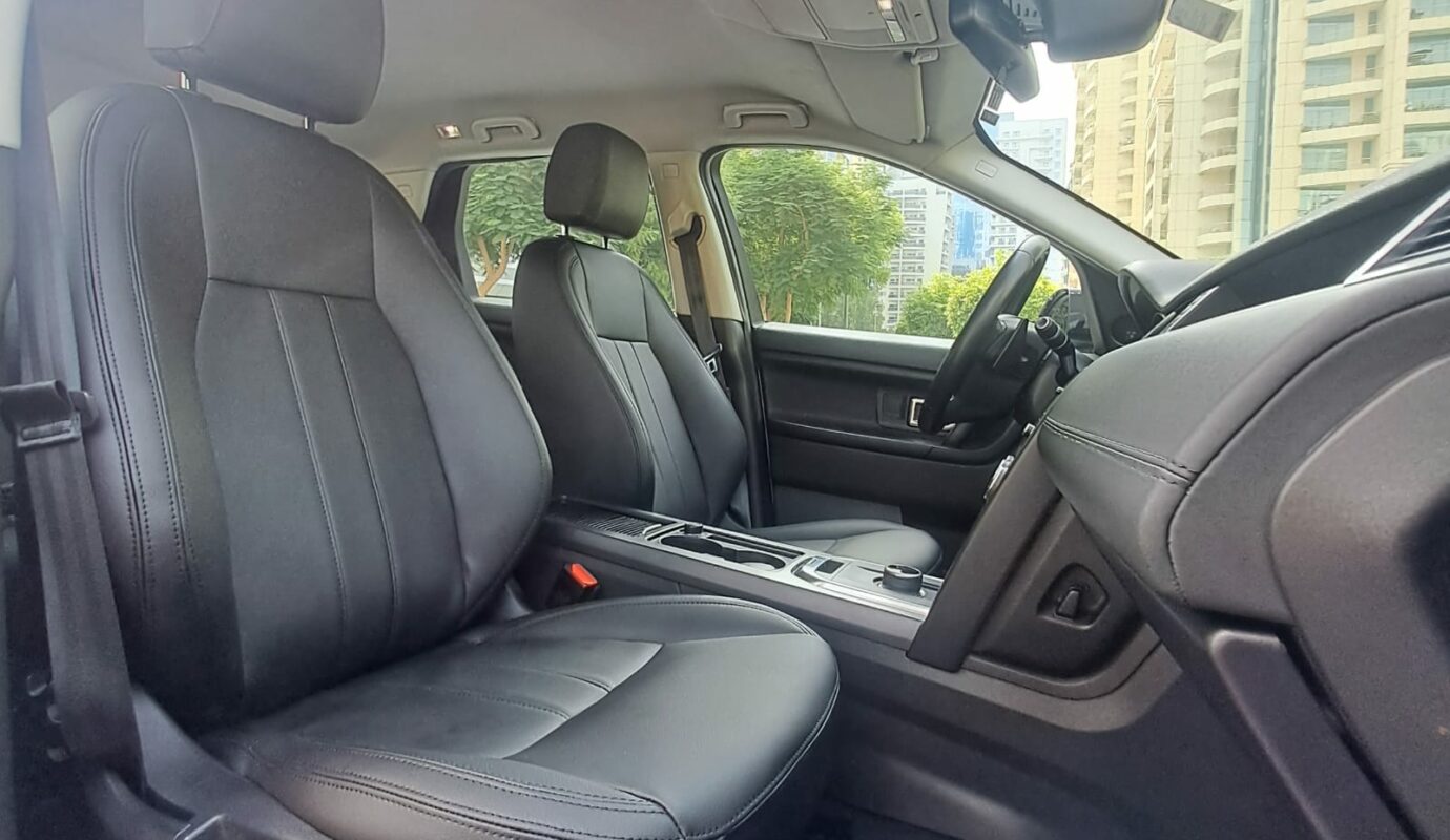 DISCOVERY SPORT I GCC SPECS I FULL AGENCY SERVICE HISTORY