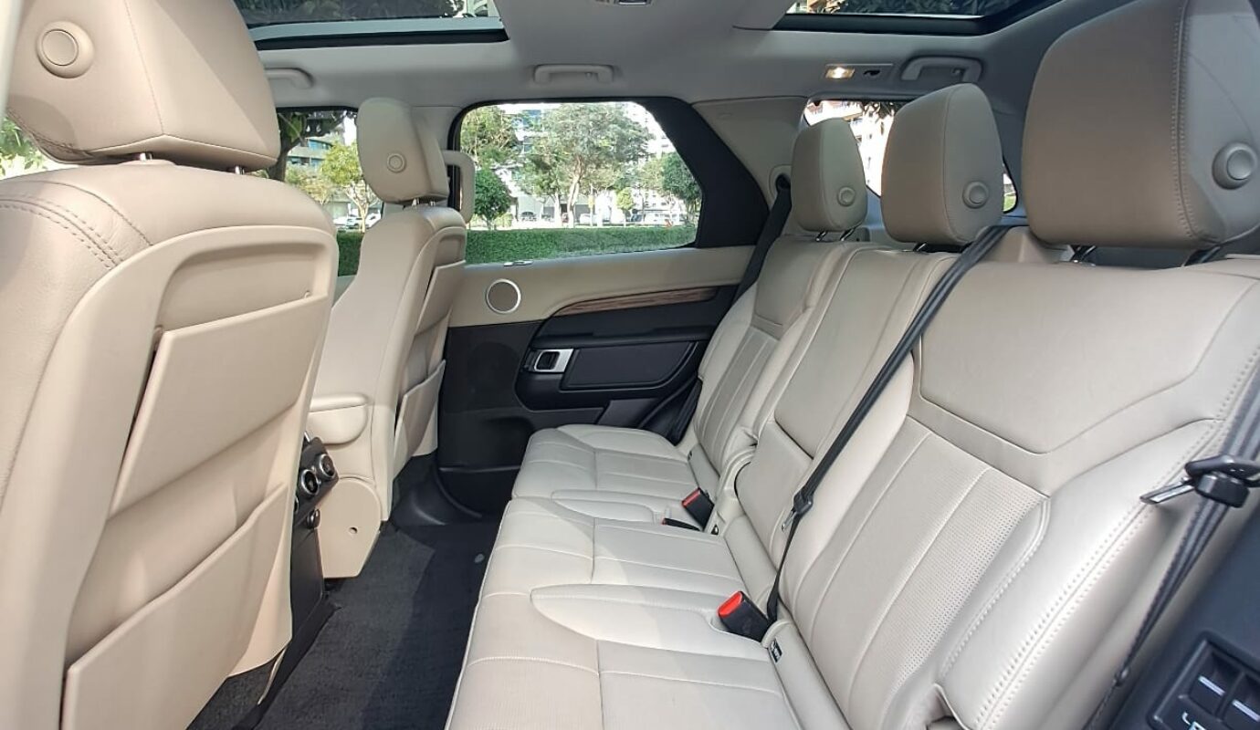 LAND ROVER DISCOVERY I HSE LUXURY I GCC SPECS