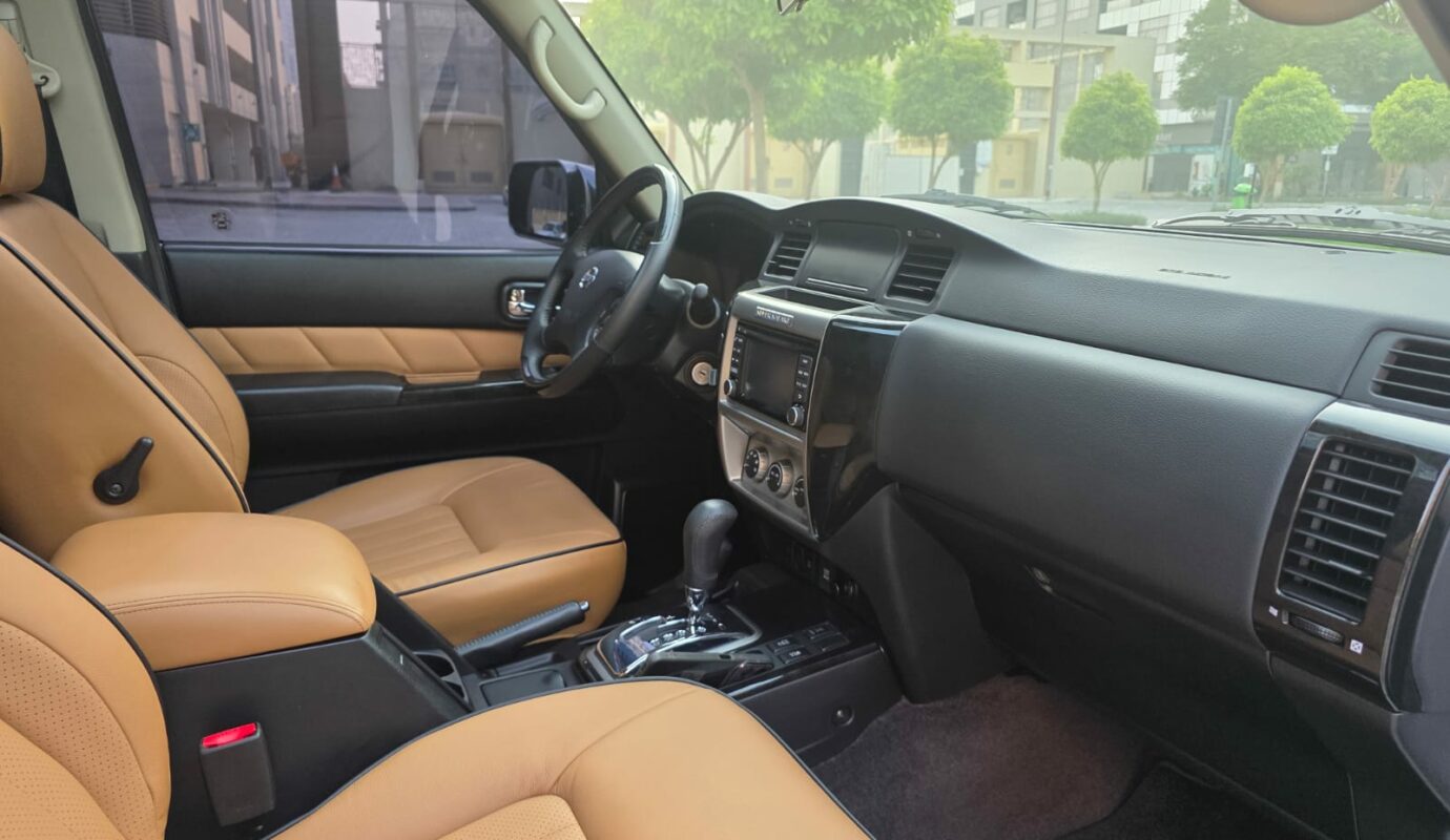 NISSAN PATROL SUPER SAFARI I GCC SPECS