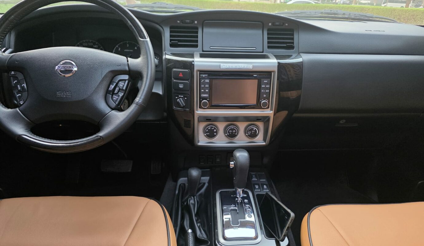 NISSAN PATROL SUPER SAFARI I GCC SPECS